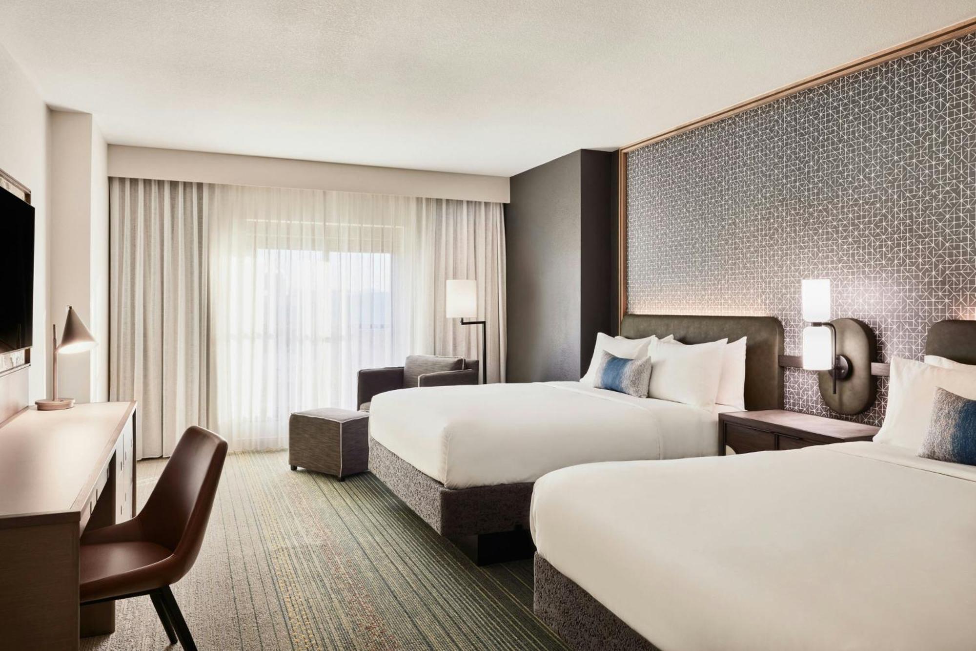 เรเนซองส์ ฟินิกซ์ เกลนเดล โฮเทล แอนด์ สปา Hotel เกล็นเดล ภายนอก รูปภาพ